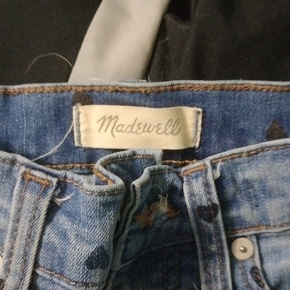 Madewell heart jeans. Size 23 - Picture 2 of 5